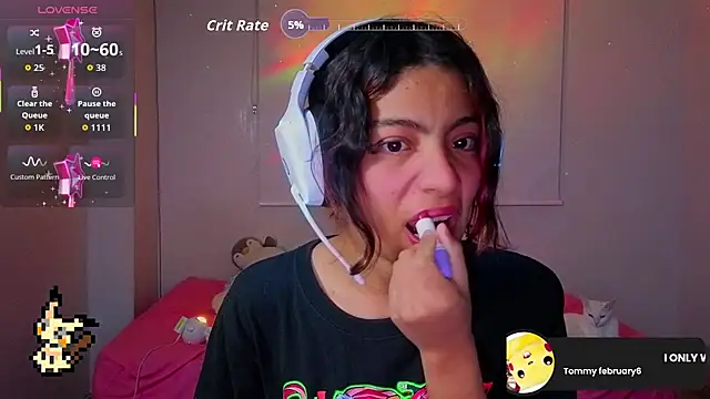 Lovelyamyy online show from 12/15/25, 02:16