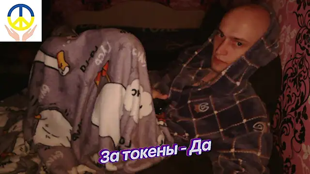 Snapshot of johnny_positive chatting on 02/19/25, 03:05 johnny positive online show from 02/19/25, 03:05