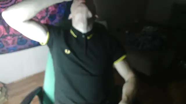 Snapshot of johnny_positive chatting on 09/16/25, 05:58 johnny positive online show from 09/16/25, 05:58