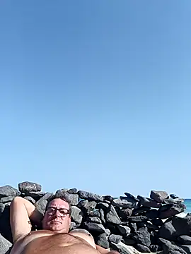 Snapshot of MountJohnXL chatting on 01/27/25, 03:18 MountJohnXL online show from 01/27/25, 03:18