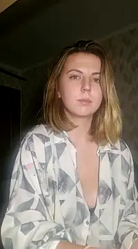 Melenka online show from 01/20/25, 02:22