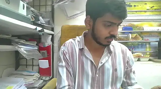 cute modell online show from 02/07/25, 07:40