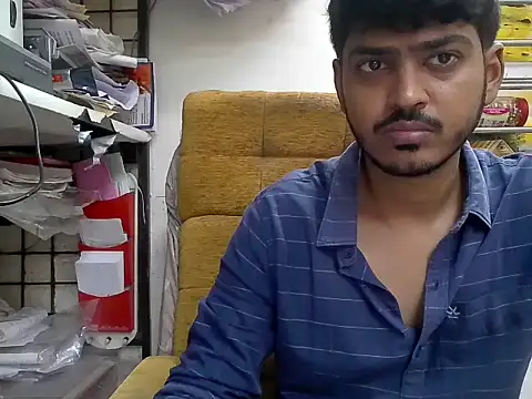 cute modell online show from 09/17/25, 08:27