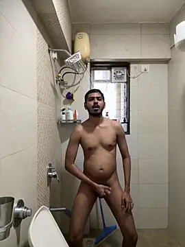 cute modell online show from 10/15/25, 05:18