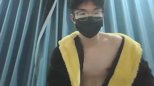 Snapshot of yfx468 chatting on 03/04/25, 04:52 yfx468 online show from 03/04/25, 04:52