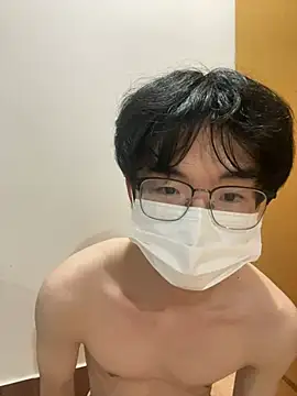 Snapshot of yfx468 chatting on 02/05/26, 04:55 yfx468 online show from 02/05/26, 04:55