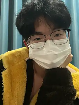 Snapshot of yfx468 chatting on 02/15/26, 02:36 yfx468 online show from 02/15/26, 02:36