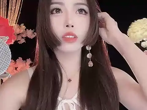 ying-love520 online show from 01/15/25, 02:17