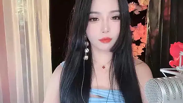 ying-love520 online show from 03/12/25, 08:19