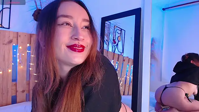 Snapshot of coral_jonesss chatting on 03/03/25, 01:42 coral jonesss online show from 03/03/25, 01:42