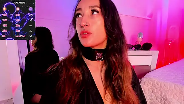 coral jonesss online show from 11/24/25, 03:01