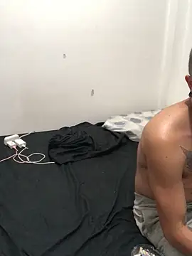 w4xxita online show from 02/11/25, 01:20