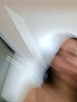 w4xxita online show from 04/24/26, 02:25