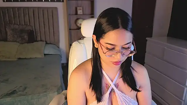 Renaxi Smith online show from 02/20/26, 07:47