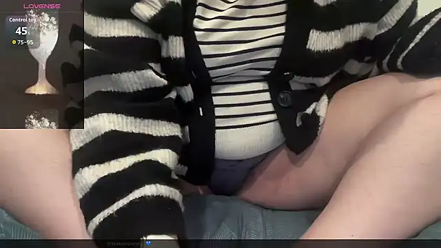 Teasingsarah online show from 11/06/25, 03:24