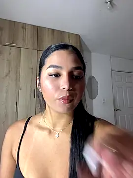 CharlotteGraay online show from 10/14/25, 03:40