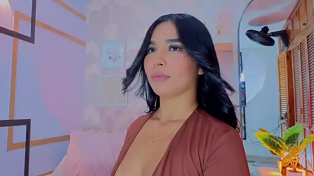 CharlotteGraay online show from 02/25/26, 07:45