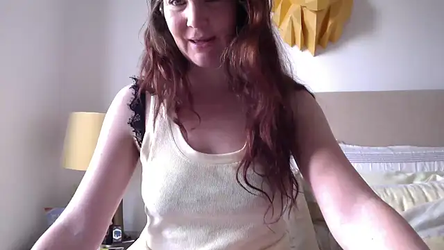 Snapshot of LittleMissFoxx chatting on 03/05/25, 03:51 LittleMissFoxx online show from 03/05/25, 03:51