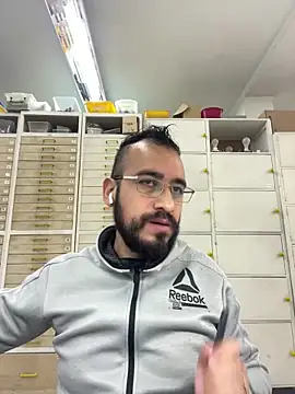 leonardohot1987 online show from 01/17/25, 05:41