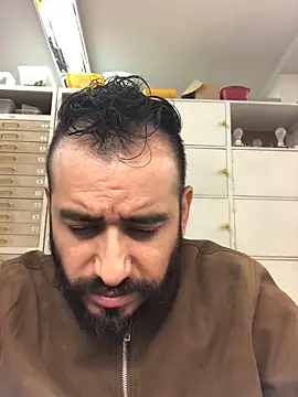 leonardohot1987 online show from 01/20/25, 07:57