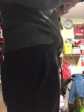 leonardohot1987 online show from 01/28/25, 04:18