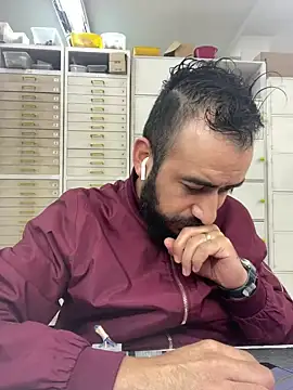 leonardohot1987 online show from 02/27/25, 05:47