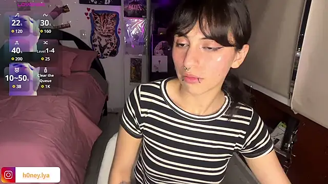 B0nnie H0ney online show from 02/18/25, 12:15