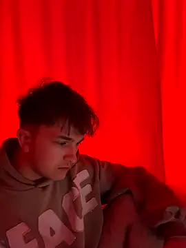 zbpilkarze18 online show from 11/10/25, 03:38