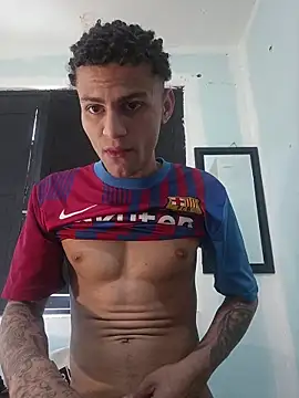 Snapshot of dany_hardy chatting on 03/06/26, 01:29 dany hardy online show from 03/06/26, 01:29