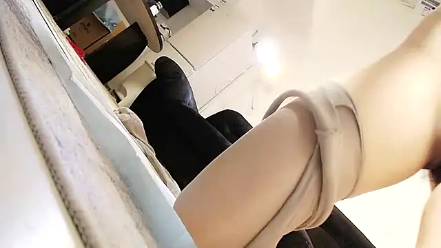 Hey-Cute online show from 02/07/25, 06:02