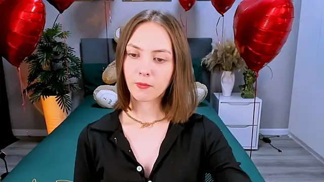 JesssWalker online show from 02/19/25, 01:39