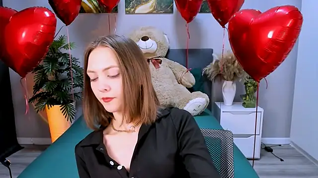 JesssWalker online show from 02/19/25, 05:06