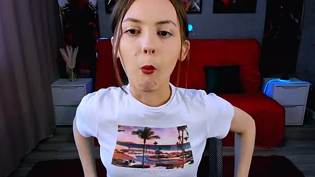 JesssWalker online show from 03/19/25, 06:24