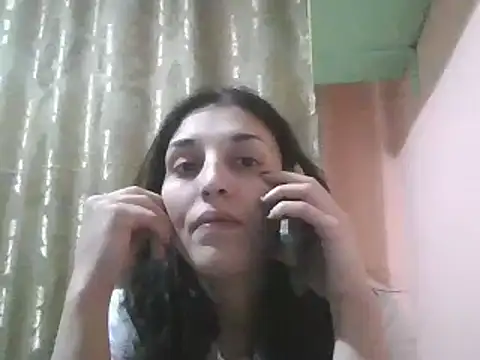 Snapshot of Rosanna_Rennie chatting on 01/27/25, 06:52 Rosanna Rennie online show from 01/27/25, 06:52