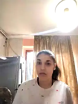 Snapshot of Rosanna_Rennie chatting on 02/06/25, 09:32 Rosanna Rennie online show from 02/06/25, 09:32