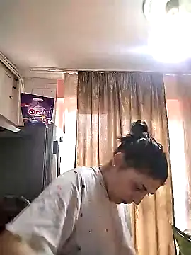 Snapshot of Rosanna_Rennie chatting on 02/09/25, 08:44 Rosanna Rennie online show from 02/09/25, 08:44