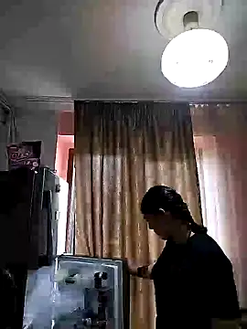 Snapshot of Rosanna_Rennie chatting on 02/18/25, 08:38 Rosanna Rennie online show from 02/18/25, 08:38