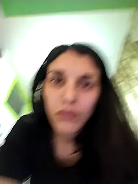 Snapshot of Rosanna_Rennie chatting on 03/07/25, 04:11 Rosanna Rennie online show from 03/07/25, 04:11