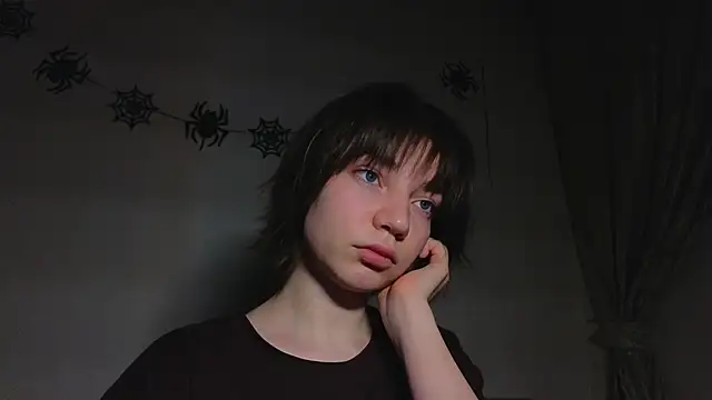 CassJonn online show from 11/26/25, 06:20