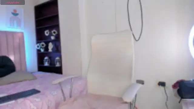 Snapshot of Kathe_slim chatting on 04/30/26, 08:57 Kathe slim online show from 04/30/26, 08:57