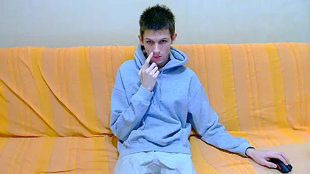 Lester Broo online show from 02/12/26, 07:25