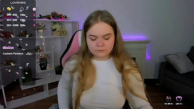 Erica  Alta online show from 02/03/25, 06:24