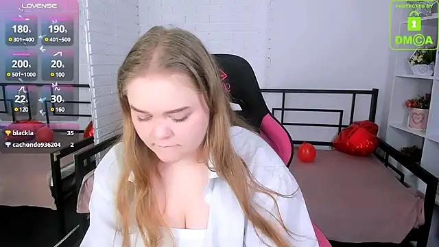 Erica  Alta online show from 02/25/25, 12:34