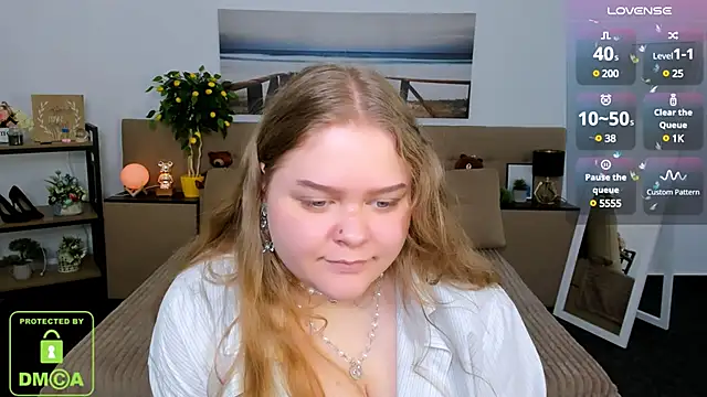 Erica  Alta online show from 03/13/25, 09:21