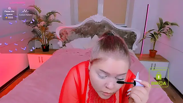 Erica  Alta online show from 10/25/25, 05:59