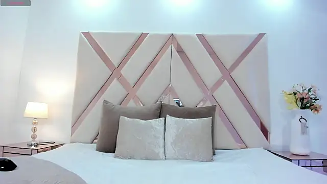 katleya lewiis online show from 03/14/25, 12:07