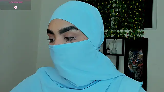 Maissa Alabi online show from 12/15/25, 04:11