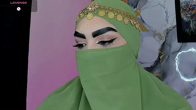 Snapshot of Maissa_Alabi chatting on 05/31/26, 05:31 Maissa Alabi online show from 05/31/26, 05:31