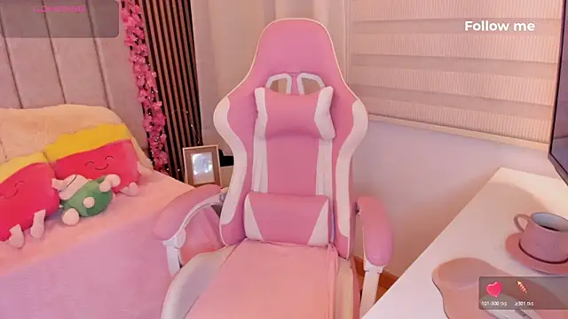 Snapshot of tamy_xoo chatting on 12/20/25, 06:15 tamy xoo online show from 12/20/25, 06:15