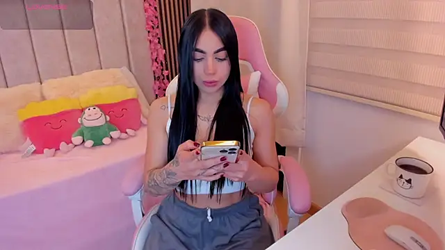 Snapshot of tamy_xoo chatting on 02/02/26, 06:39 tamy xoo online show from 02/02/26, 06:39